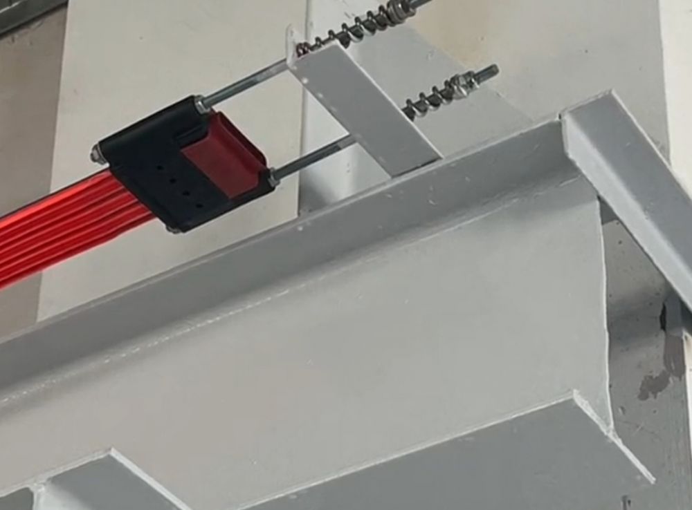 無接縫滑觸線、安全滑導(dǎo)線電軌、拉緊器廠家、價(jià)格