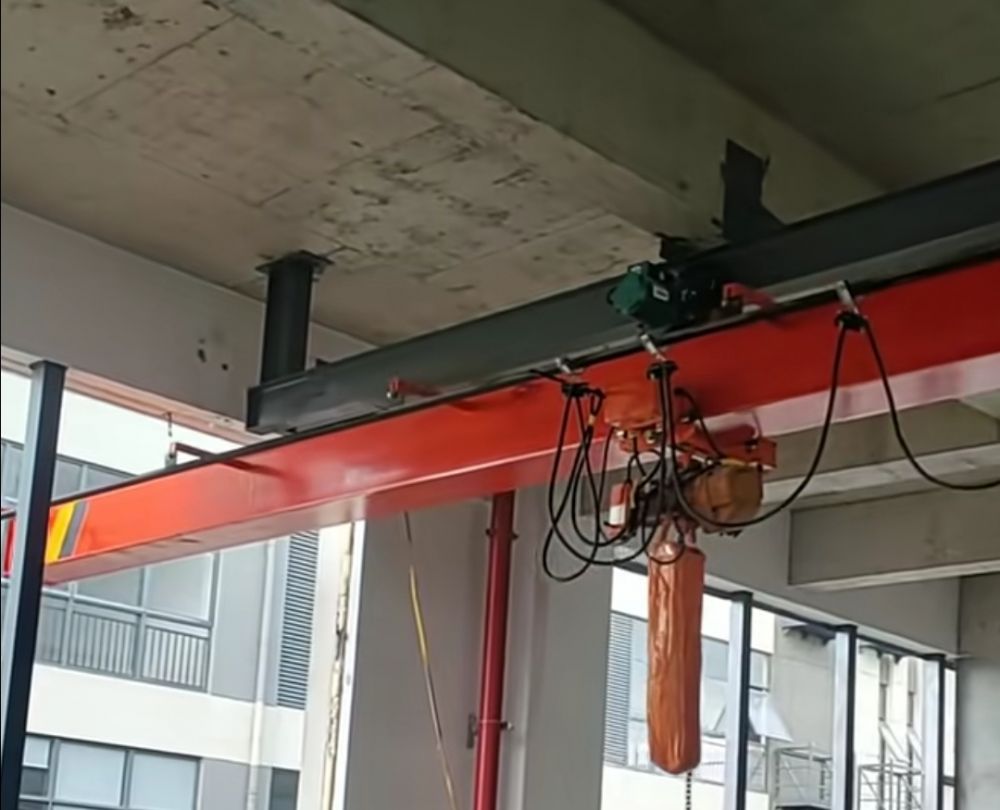 伸縮吊機(jī)、軌道固定式可伸縮起重機(jī)